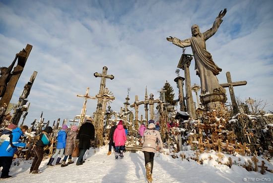 Kryžiu kalnas Hill of Crosses Lithuania